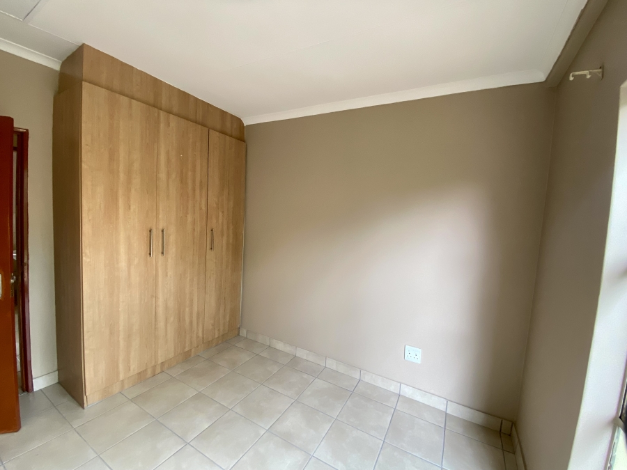 3 Bedroom Property for Sale in Geelhoutpark North West